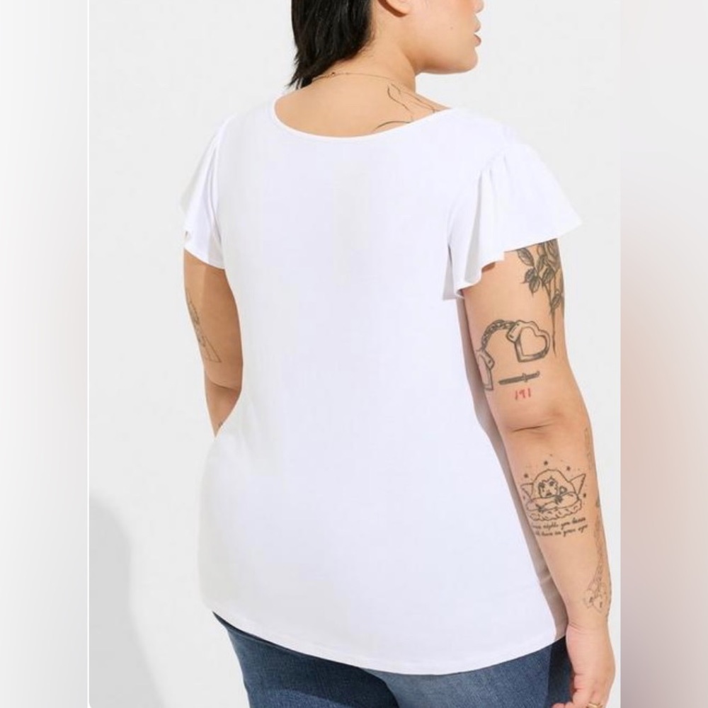 Torrid Super Soft V-Neck Ruffle Tee Size 0 ( Large ) - Picture 3 of 4